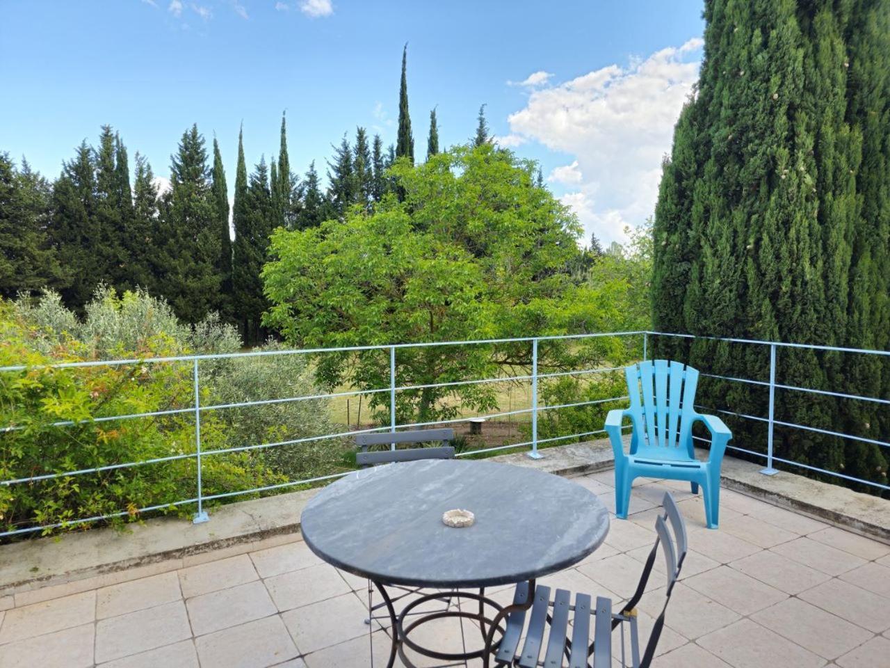 Ancien Mas Du Moulin Bed & Breakfast Eygalieres  Luaran gambar