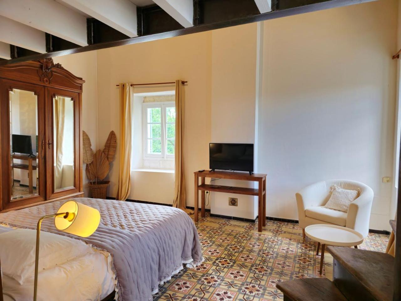 Ancien Mas Du Moulin Bed & Breakfast Eygalieres  Luaran gambar